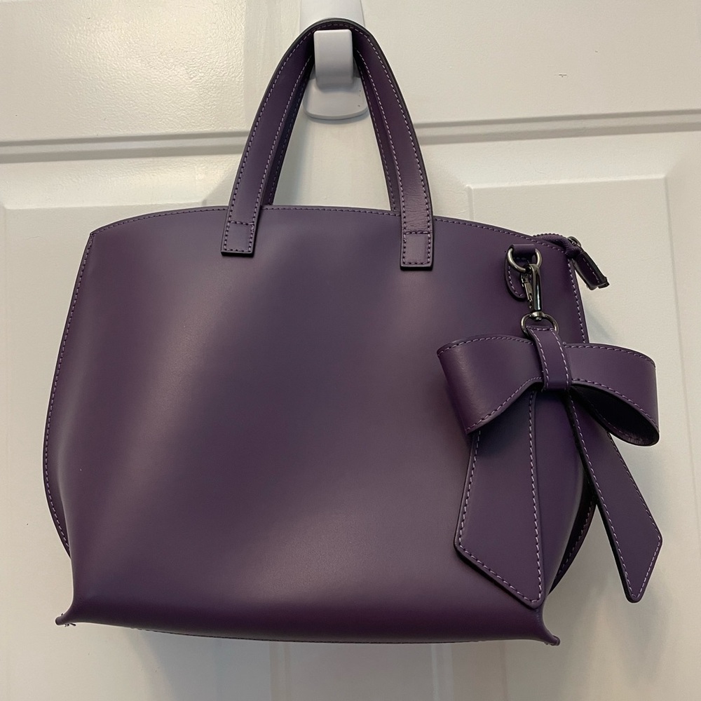 Purple Leather Tote (w/strap) and removable Bow Detail